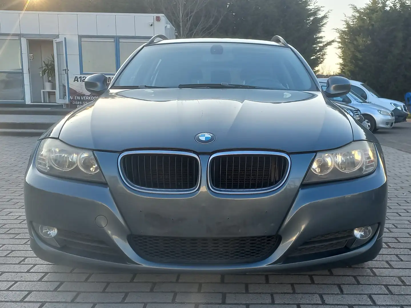 BMW 318 Touring | Airco | 1ste versnelling hapert soms | Vert - 2