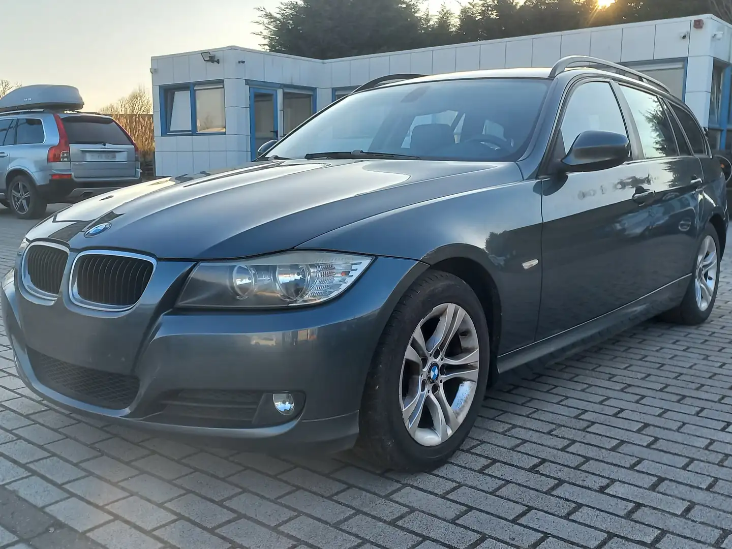BMW 318 Touring | Airco | 1ste versnelling hapert soms | Vert - 1