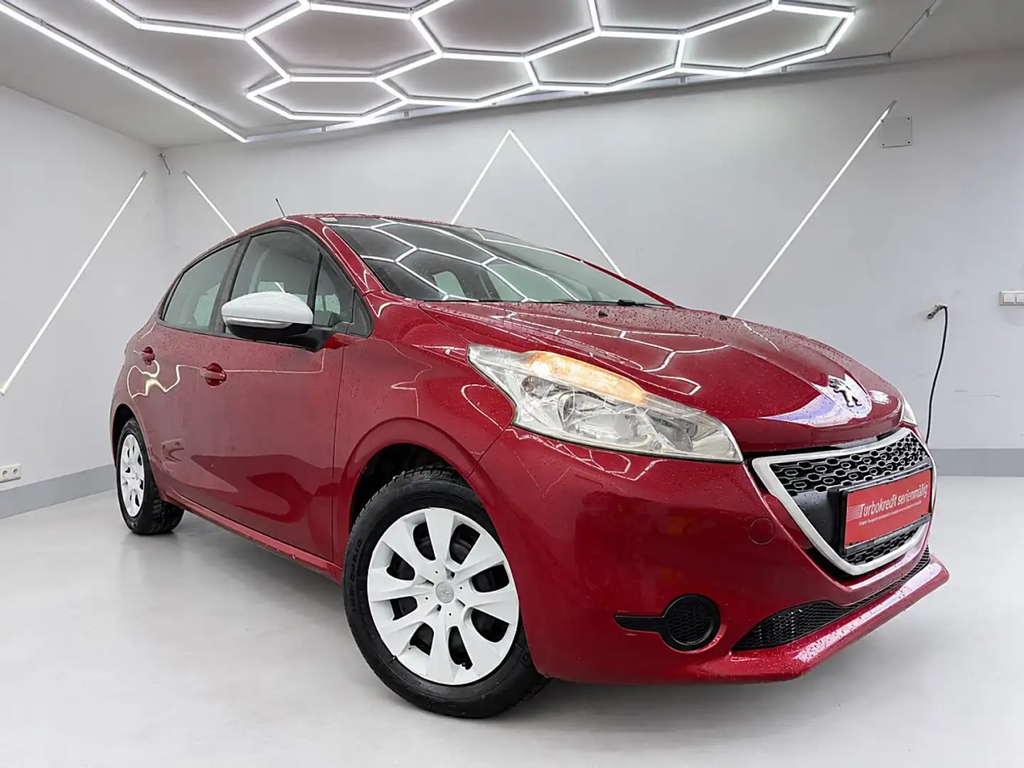 Peugeot 208 Like 1,0 VTi 68 Rot - 2
