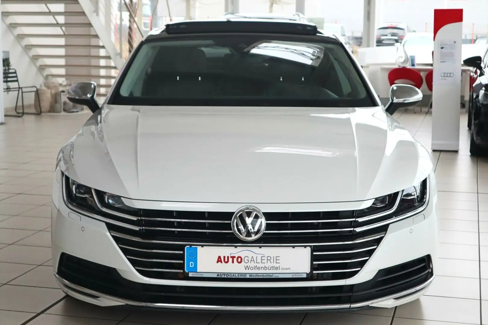 Volkswagen Arteon Elegance 4Motion Pano Kamera Dynaudio Blanco - 2