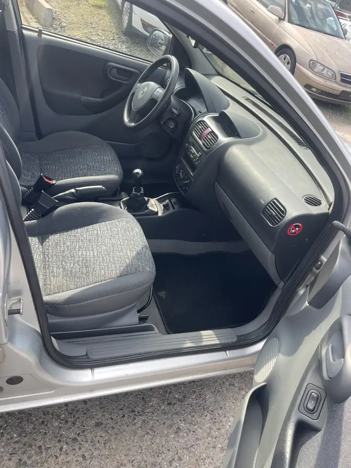 Opel Corsa 1.2 16V Comfort Klima Tüv Neu, foto 9
