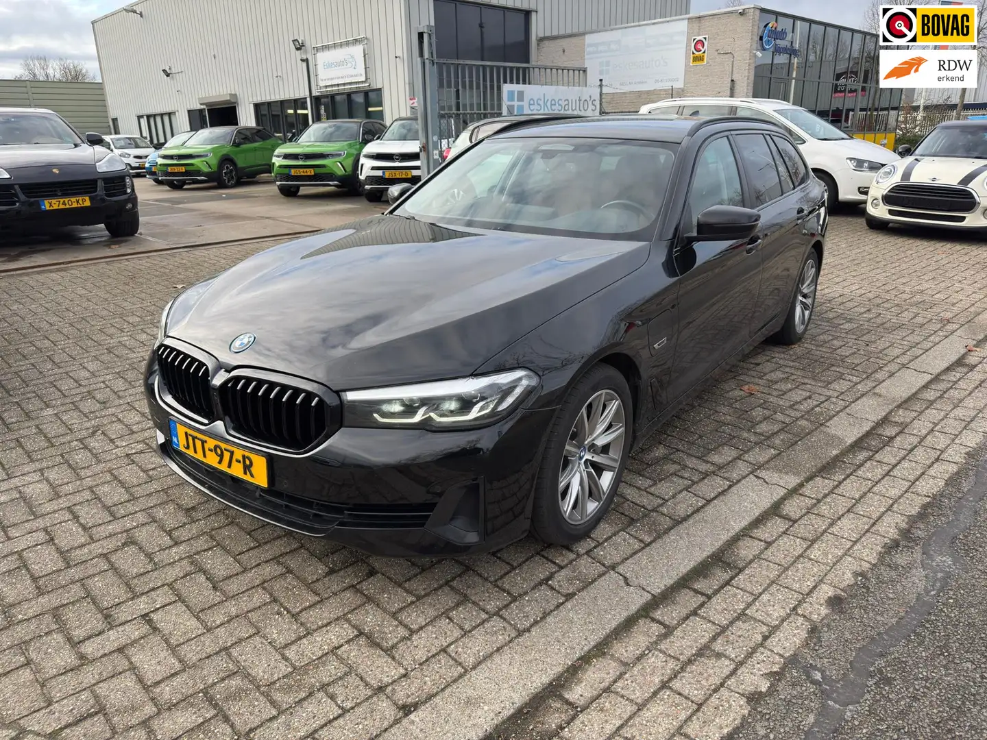 BMW 530 5-serie Touring 530e Business Edition Plus, Navi, Noir - 1