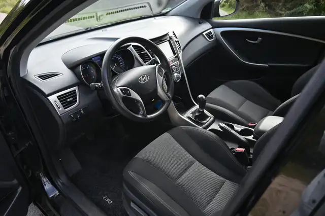 Hyundai I30 view 14