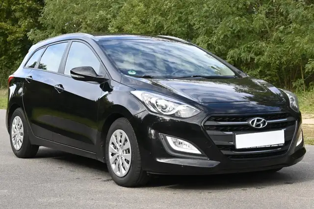 Hyundai I30 view 8