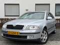 Skoda Octavia Combi 1.8 TSI Elegance Attractive Business NAP APK Gris - thumbnail 2