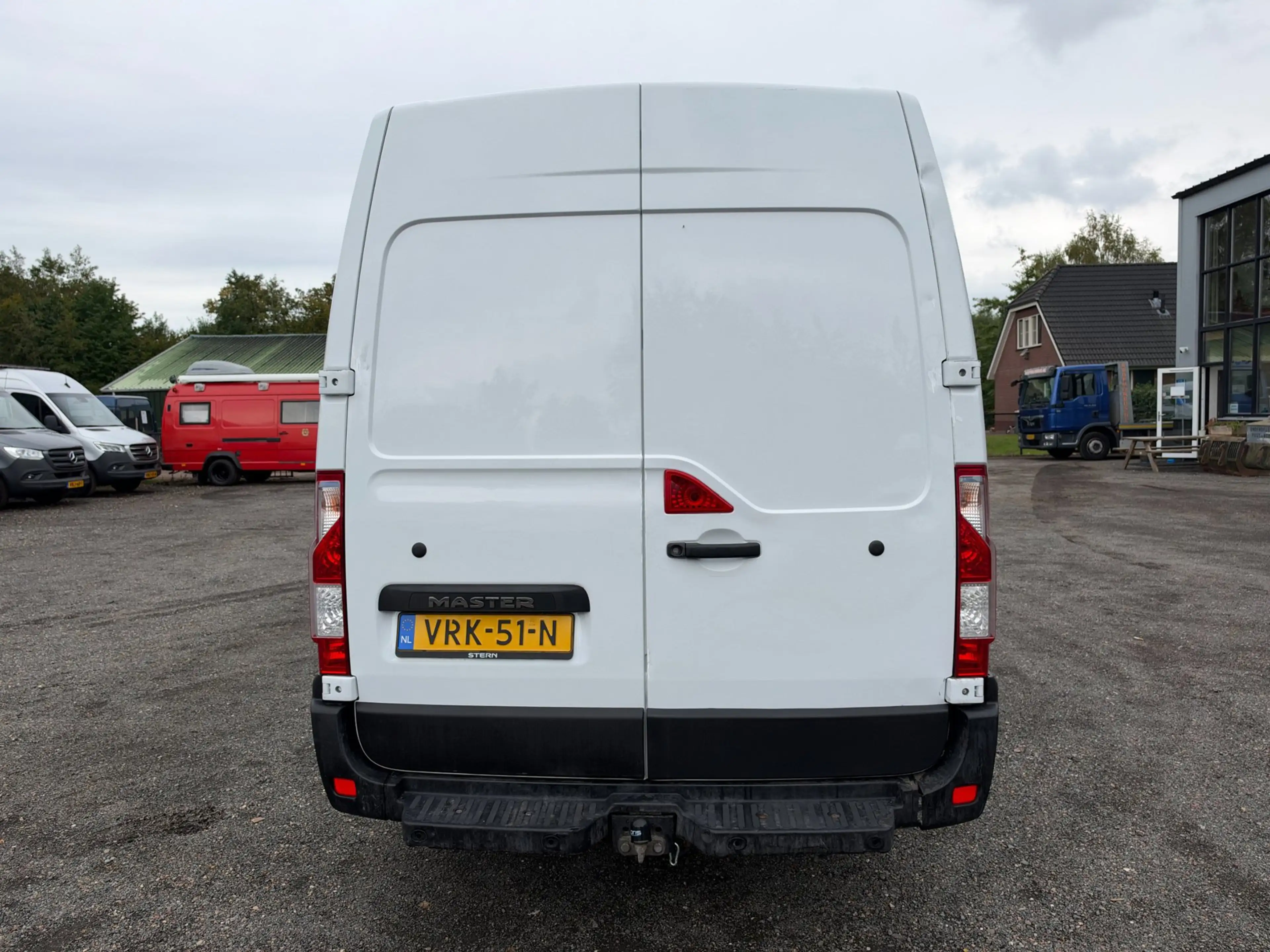 Renault Master T35 2.3 dCi 165PK L4H2 EL Airco / Cruise — photo 14