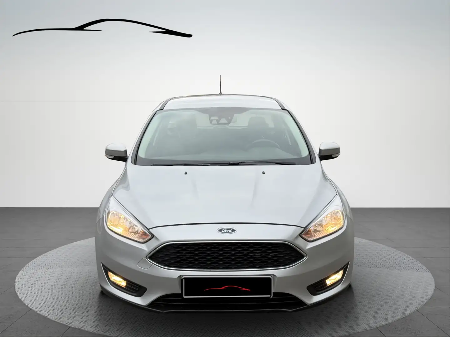 Ford Focus Business  / AUTOMATIK / NAVI Argent - 2
