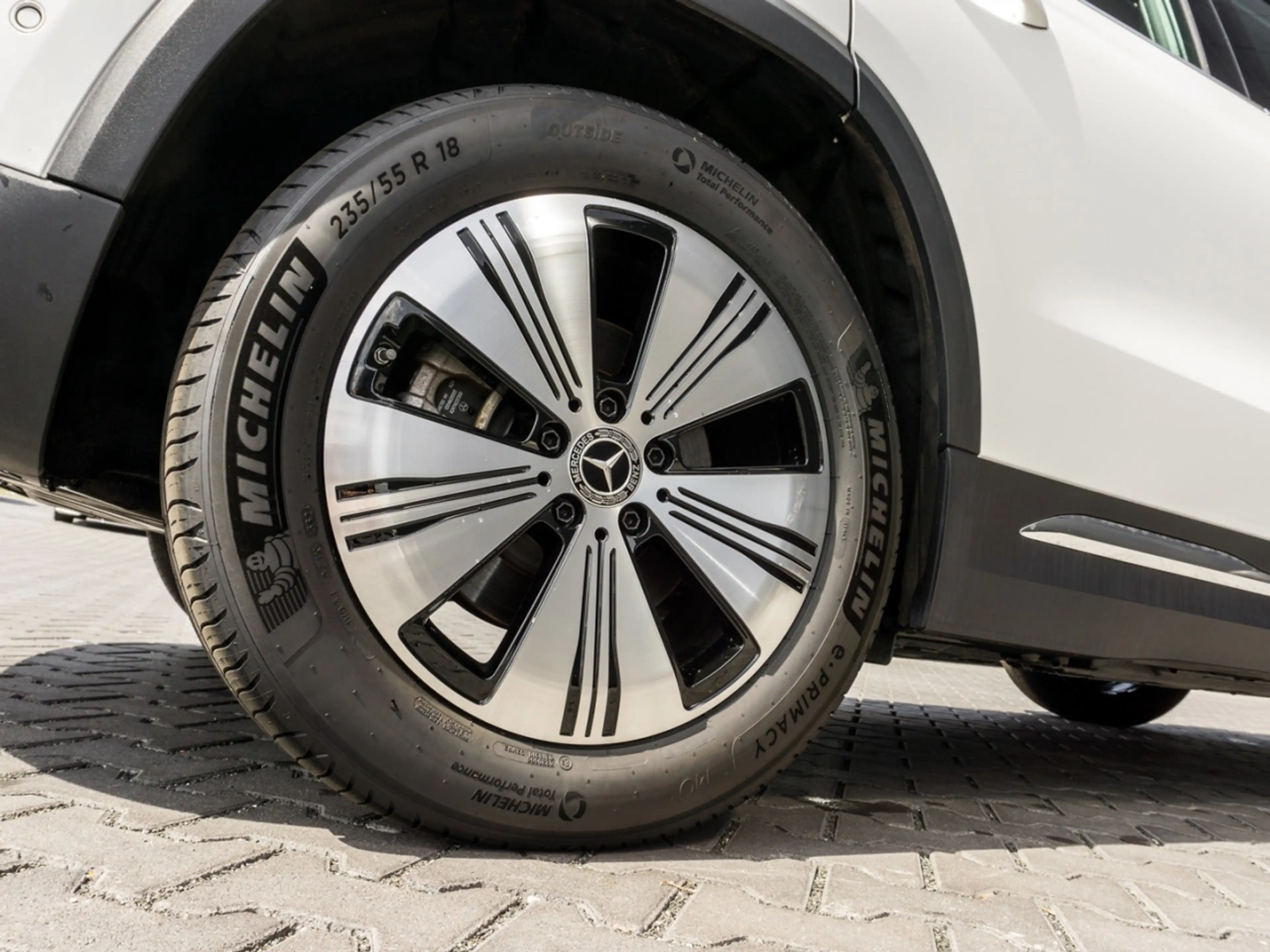 Mercedes-Benz EQA 300 4M Progressive EasyPack Navi Kamera SHZ — photo 5
