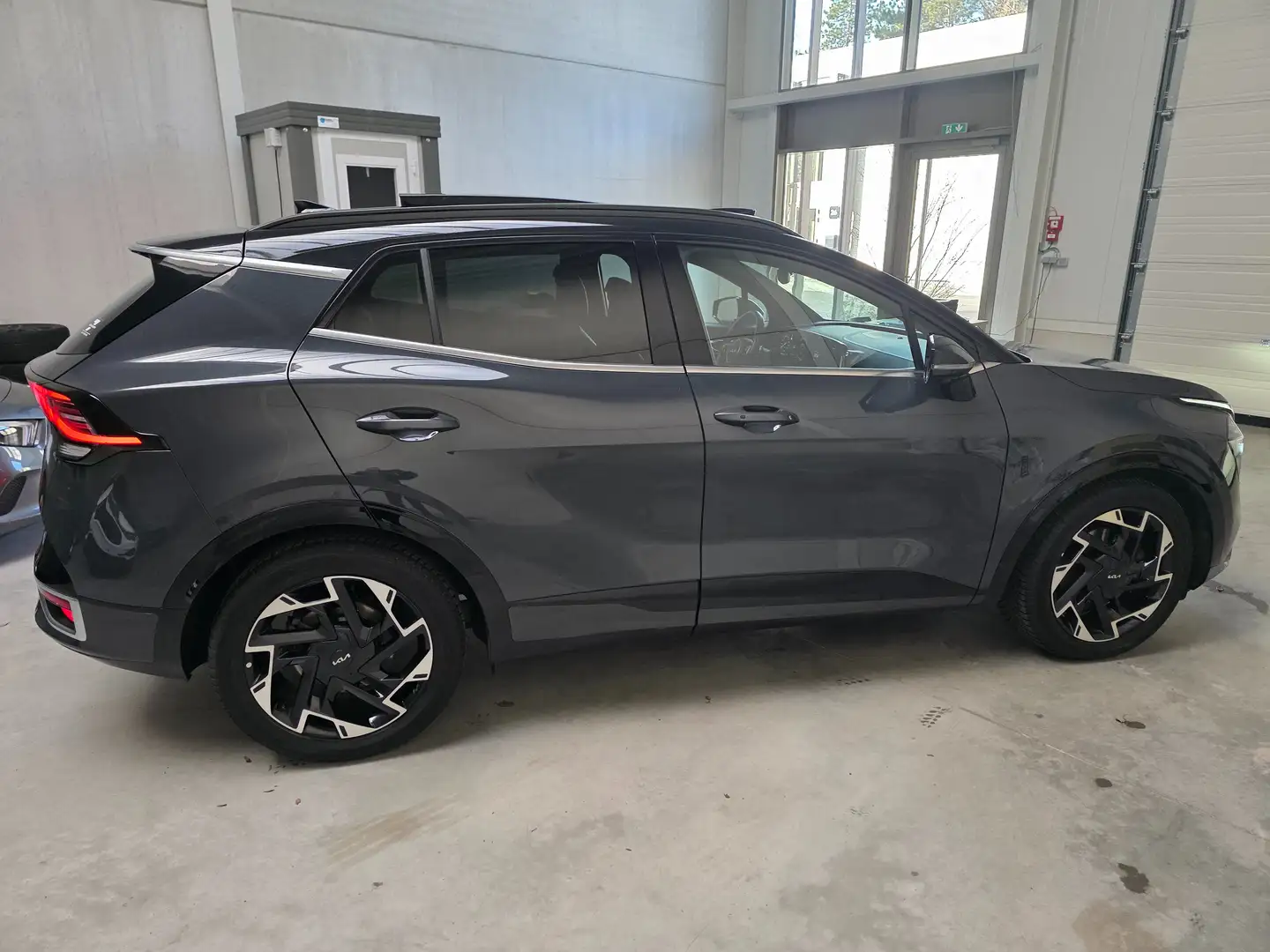 Kia Sportage GT Line 1.6T-GDI 48V 7DCT - Full opties Gris - 2