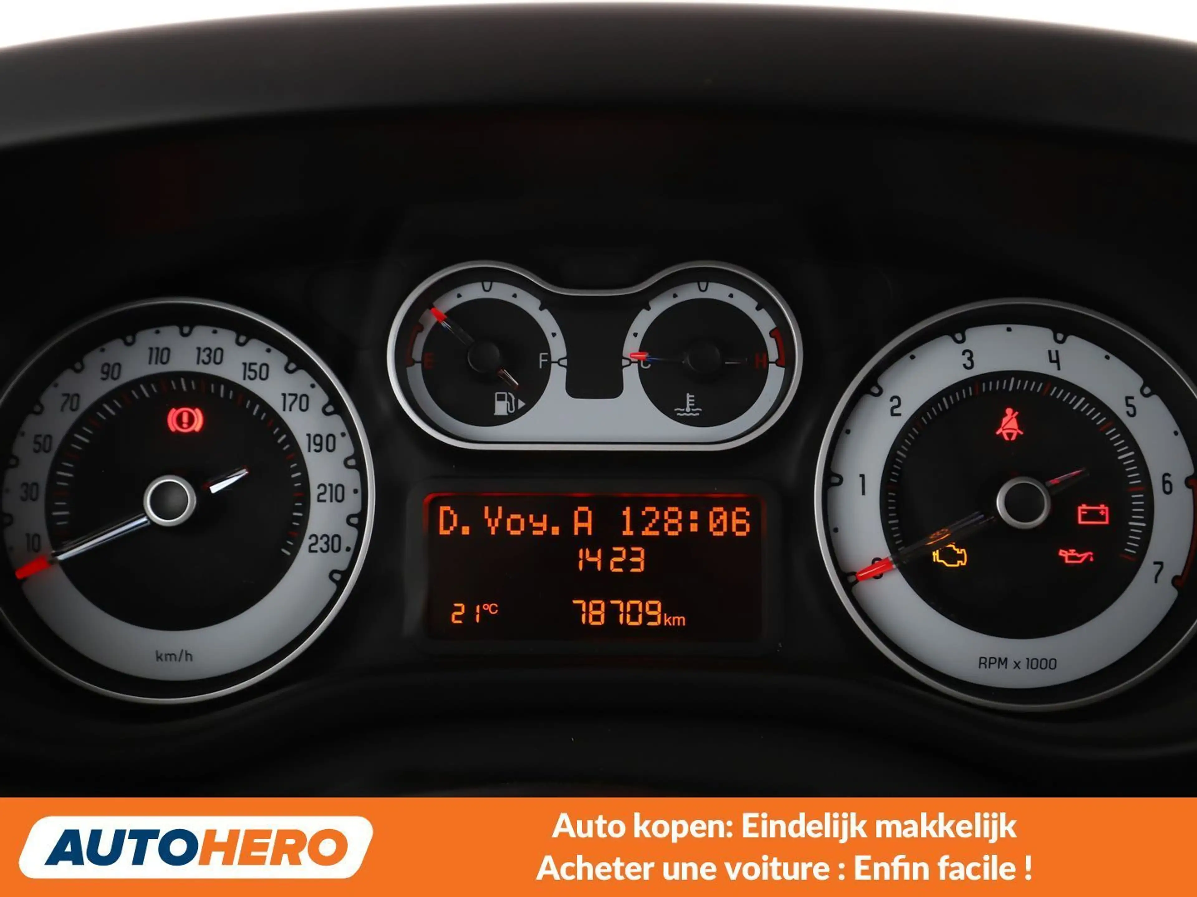 Fiat 500L 1.4 Pop Star — photo 6