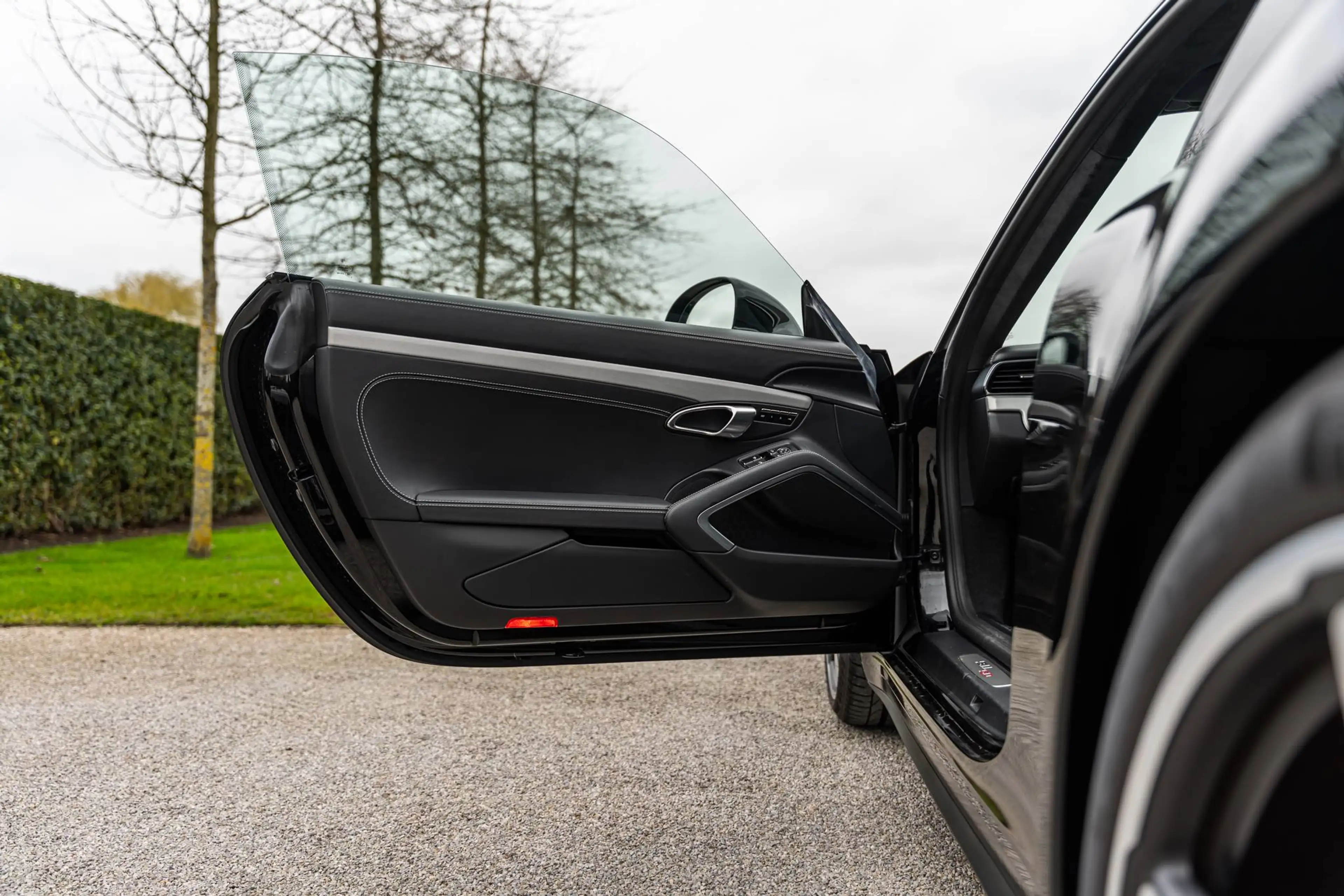 Porsche 991 .1 C2S 50 YEARS / ANNIVERSARY / 1 OWNER / PANO / CHRONO / 18 WAY — photo 15