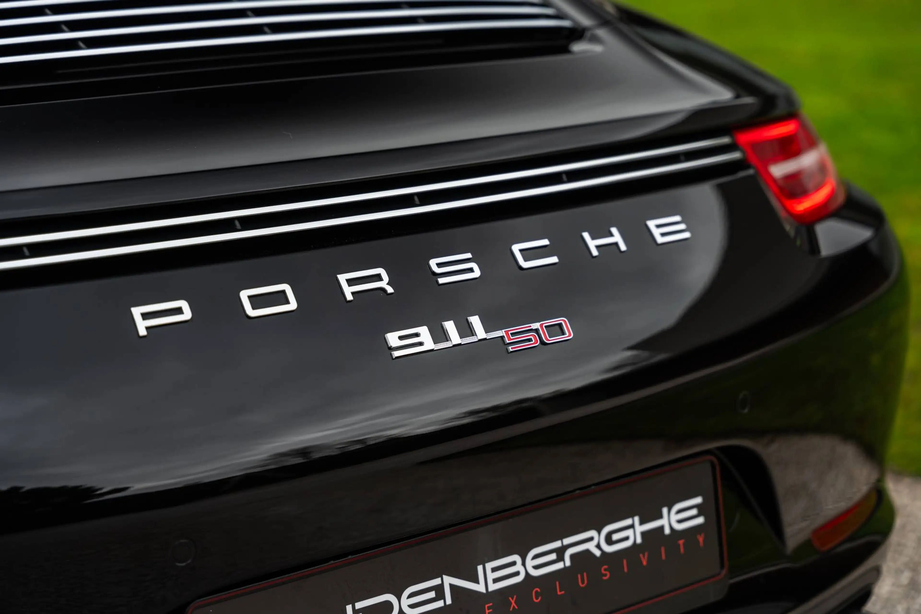 Porsche 991 .1 C2S 50 YEARS / ANNIVERSARY / 1 OWNER / PANO / CHRONO / 18 WAY — photo 11