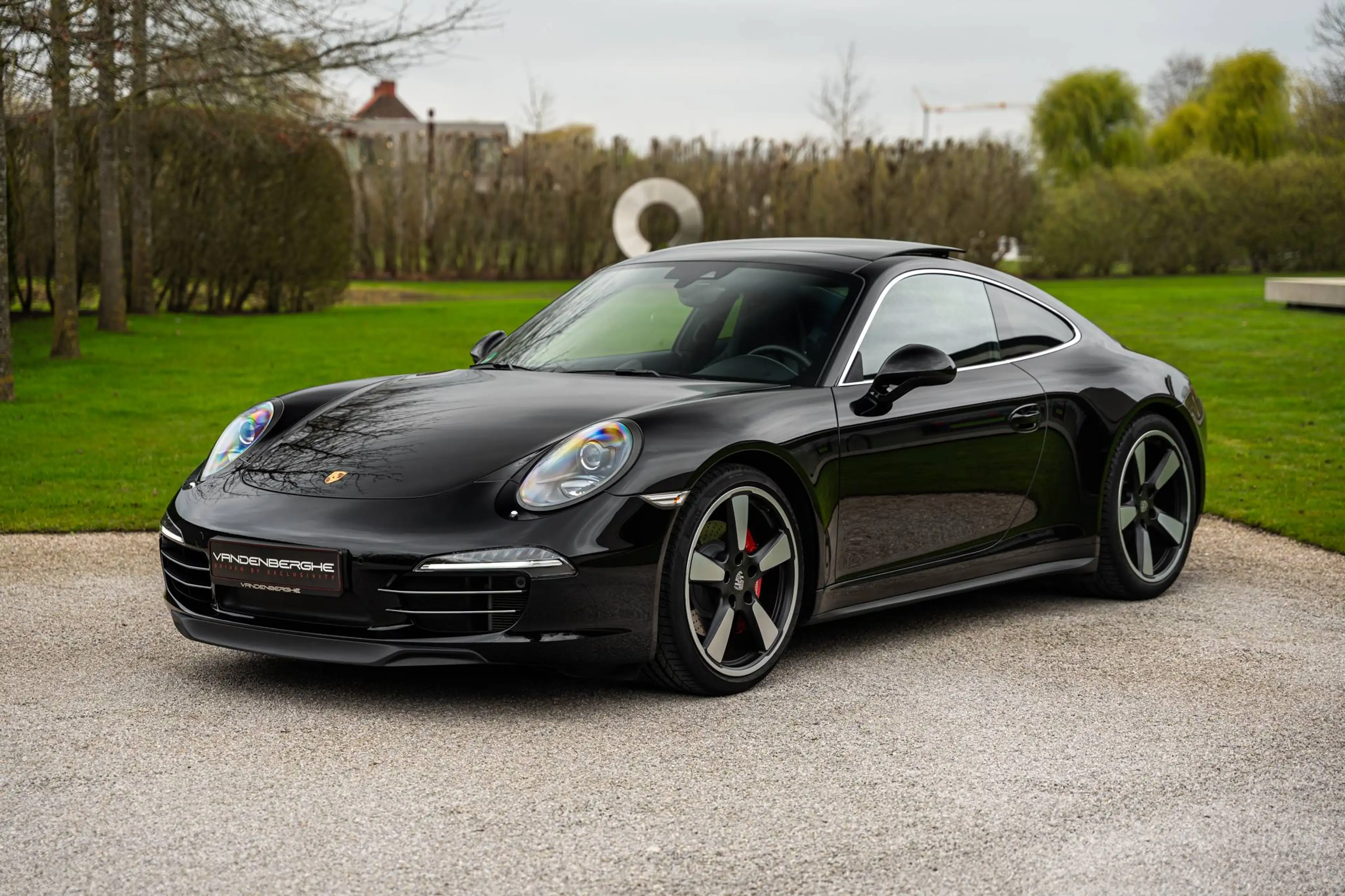 Porsche 991 .1 C2S 50 YEARS / ANNIVERSARY / 1 OWNER / PANO / CHRONO / 18 WAY