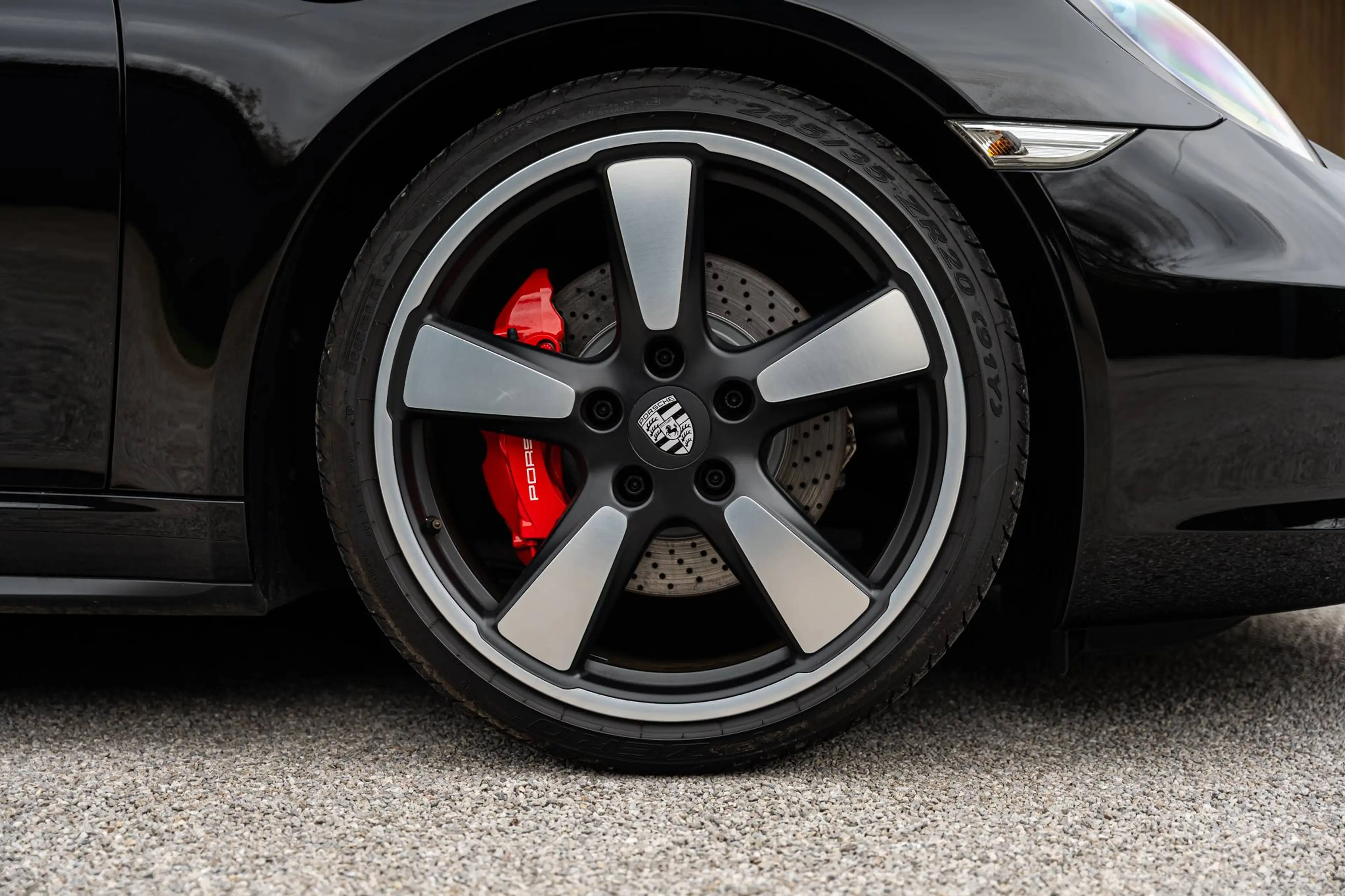 Porsche 991 .1 C2S 50 YEARS / ANNIVERSARY / 1 OWNER / PANO / CHRONO / 18 WAY — photo 14