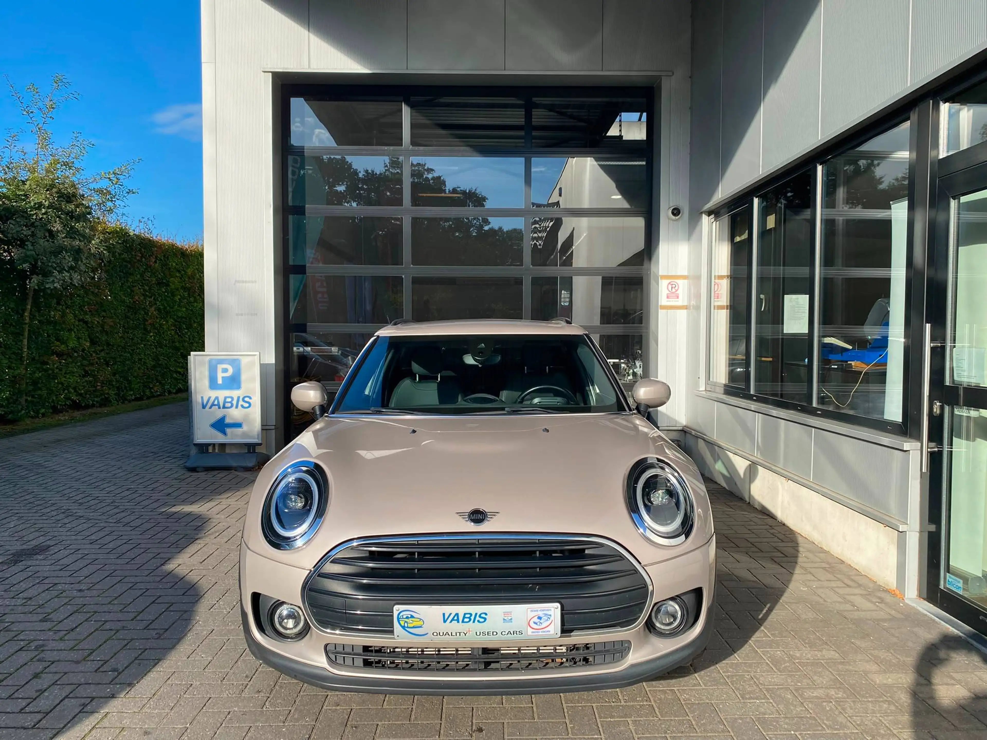 MINI Cooper Clubman Clubman One 1.5i Lichtevracht — photo 2