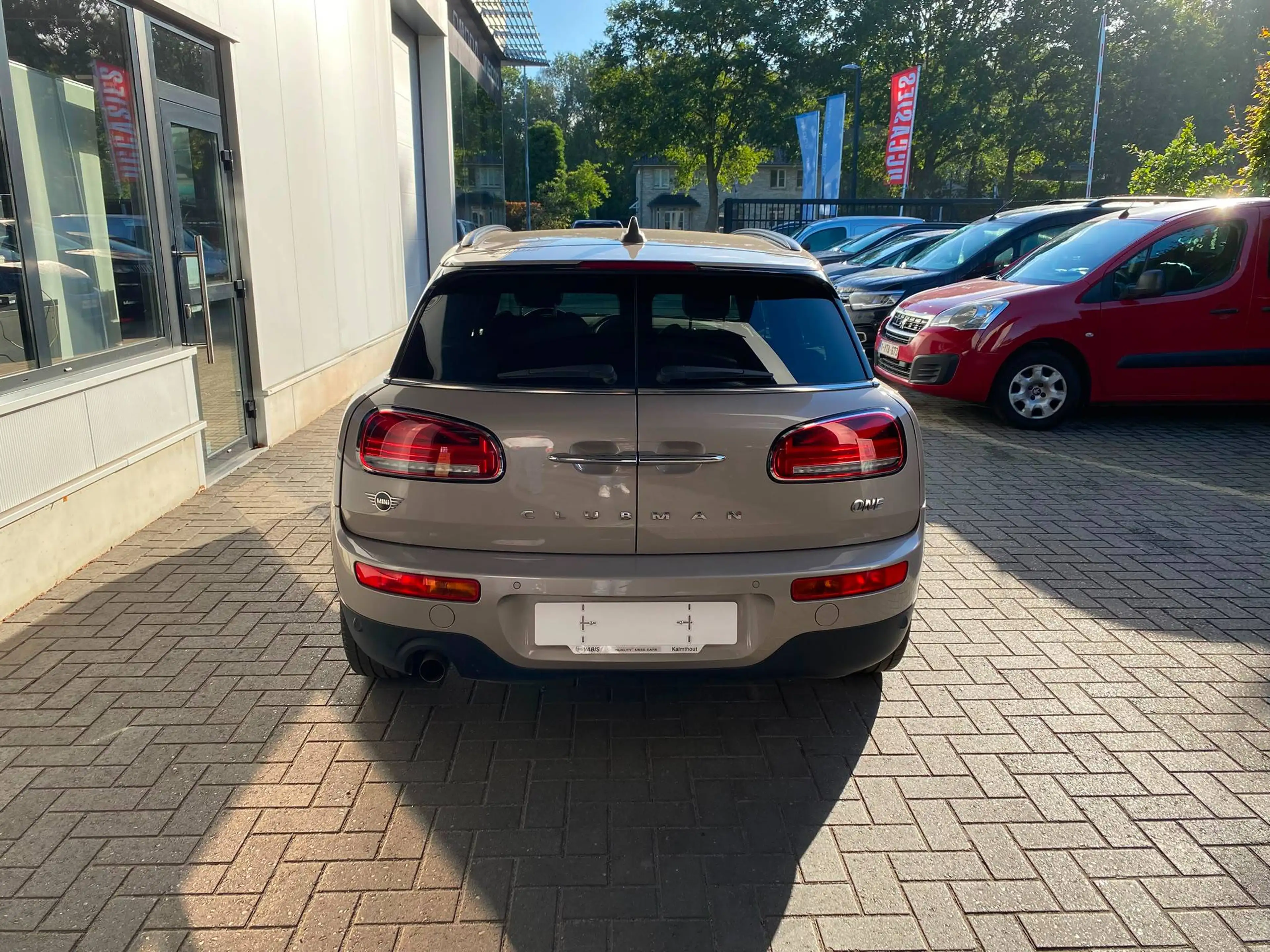 MINI Cooper Clubman Clubman One 1.5i Lichtevracht — photo 7