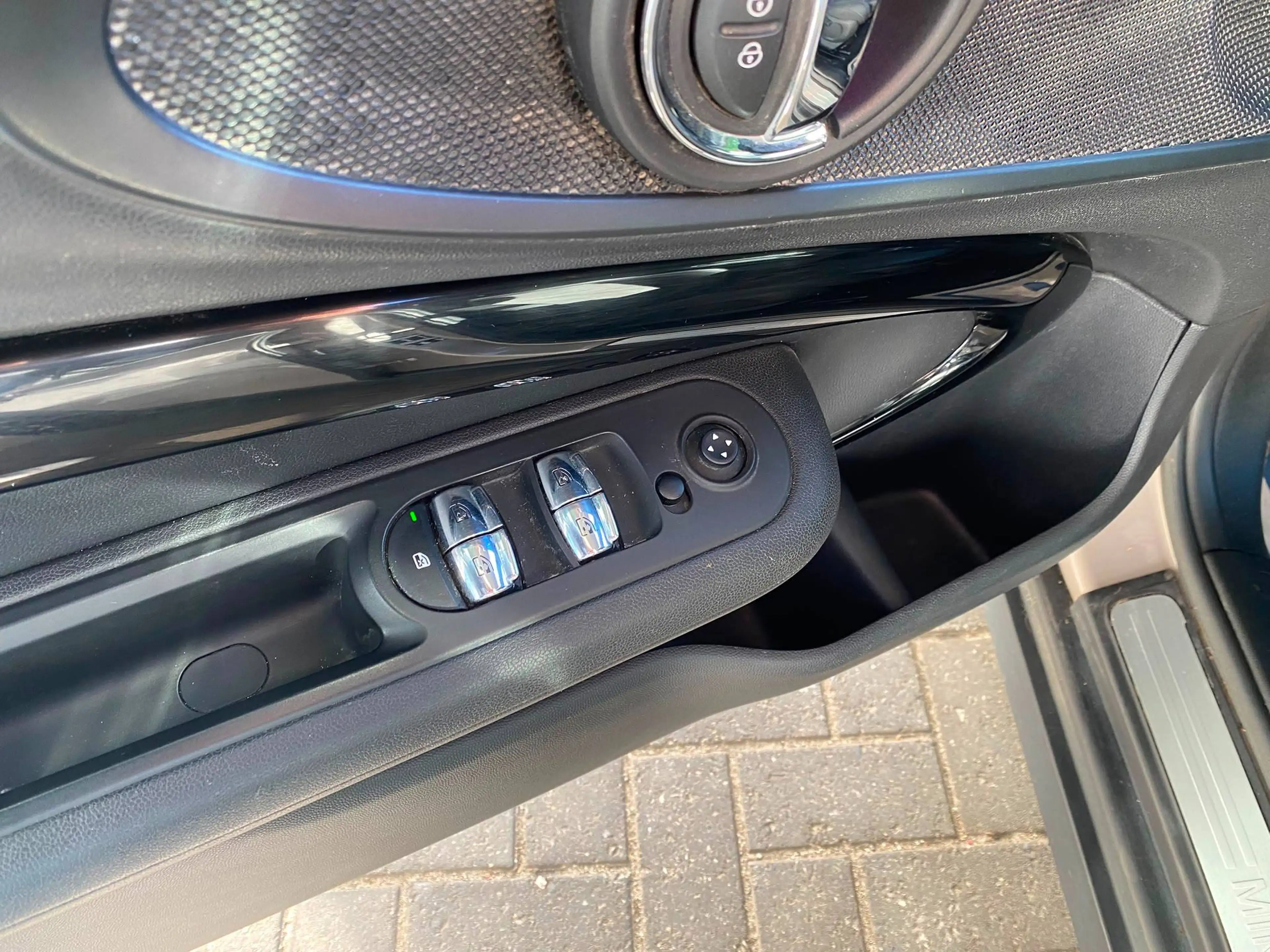 MINI Cooper Clubman Clubman One 1.5i Lichtevracht — photo 12
