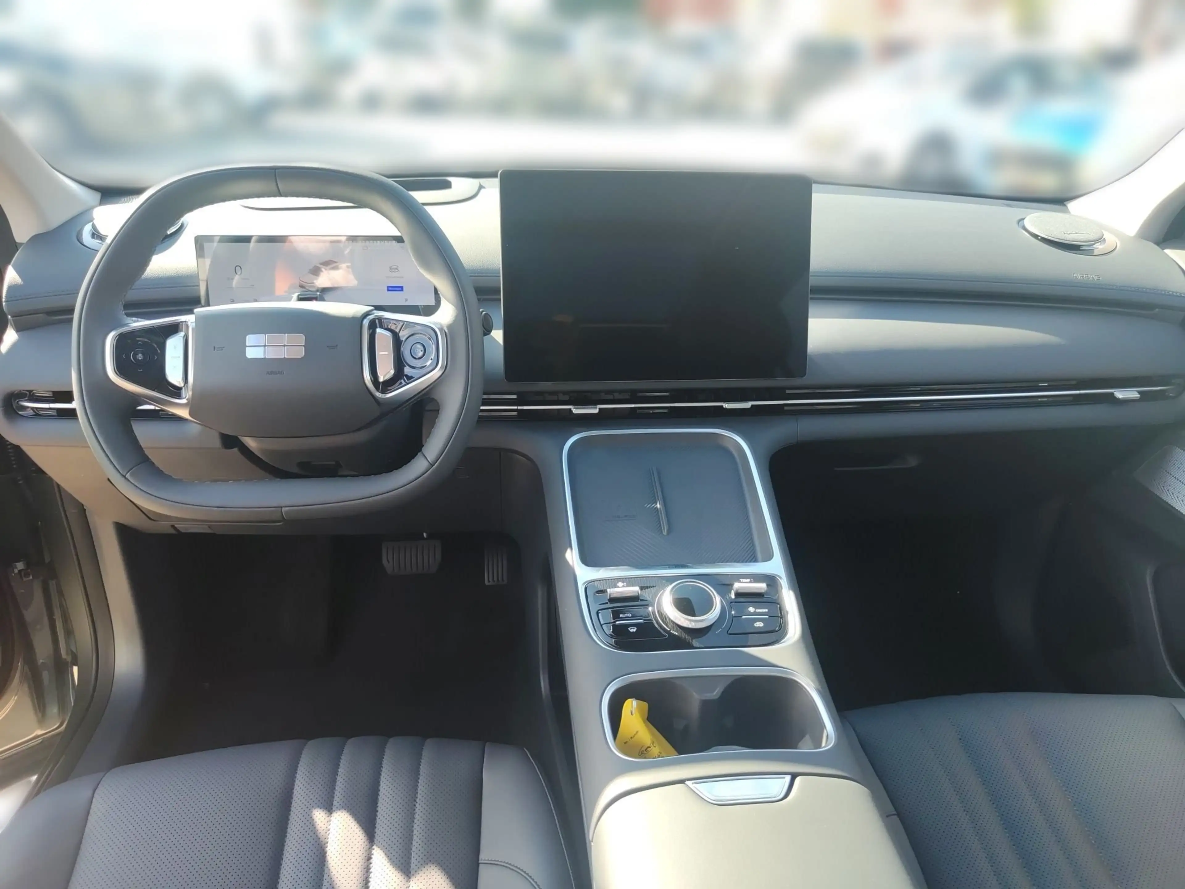 Geely Starray EM-i Max+ — photo 15