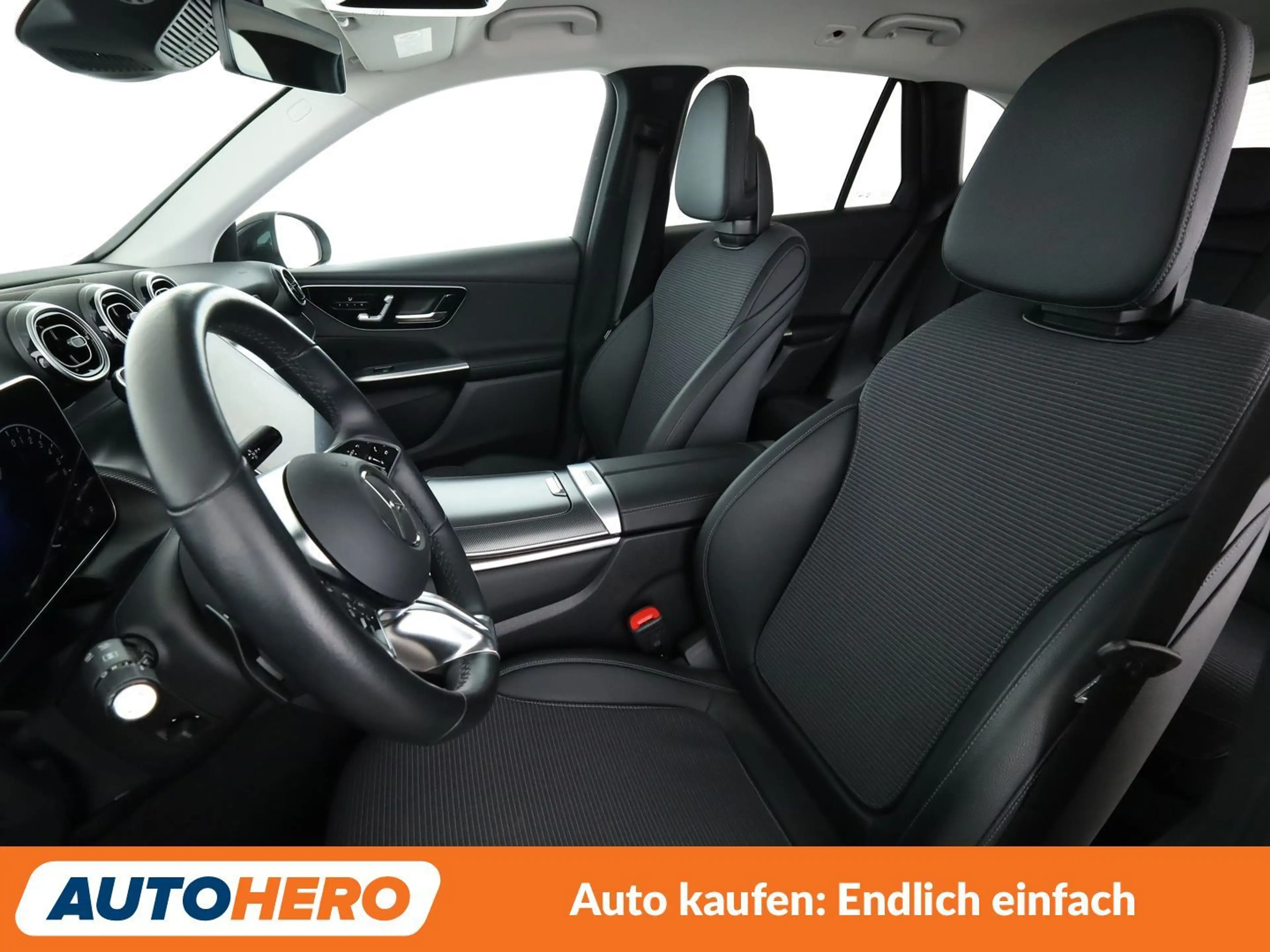 Mercedes-Benz GLC 300 GLC 300e 4Matic Avantgarde Aut.*NAVI*LED*ACC*CAM* — photo 10