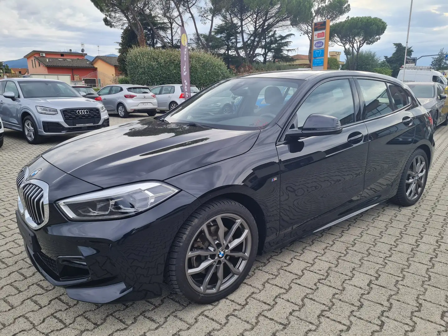 BMW 116 diesel Serie 1       (F40)  5p. Msport manuale Nero - 2