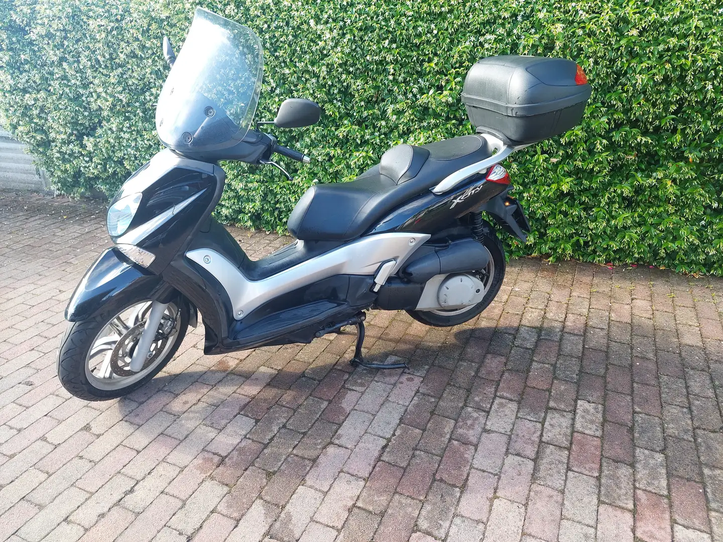 Yamaha X-City 250 Noir - 1