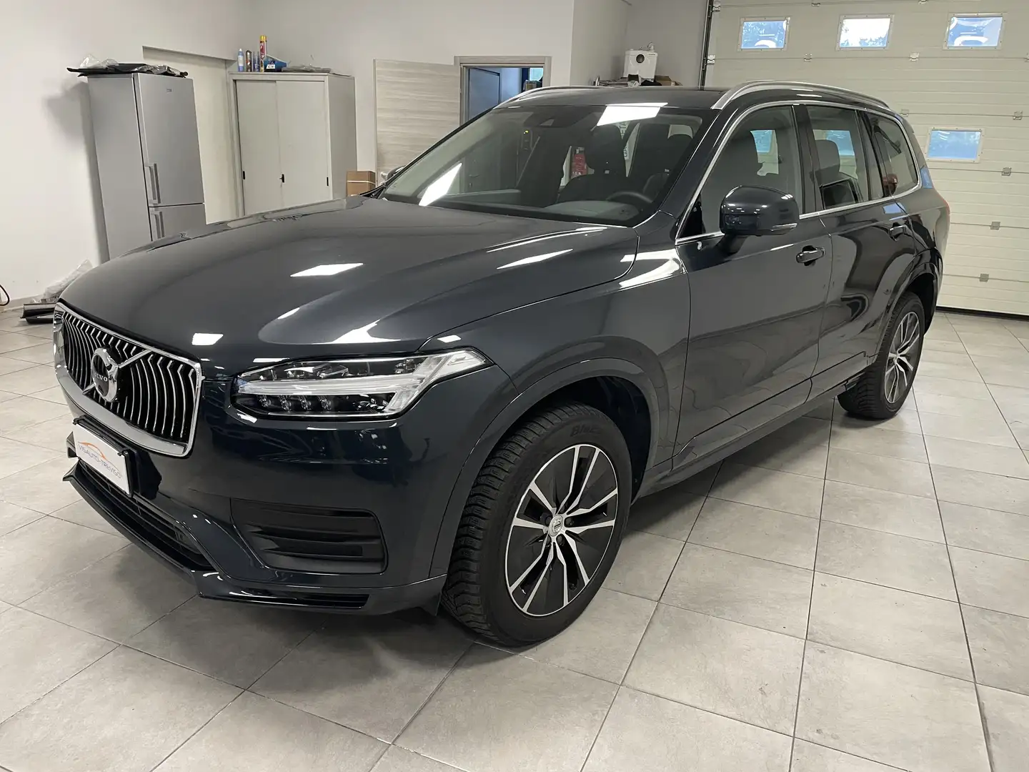 Volvo XC90 XC90 2.0 b5 Momentum awd 7pt. geartronic Gris - 1