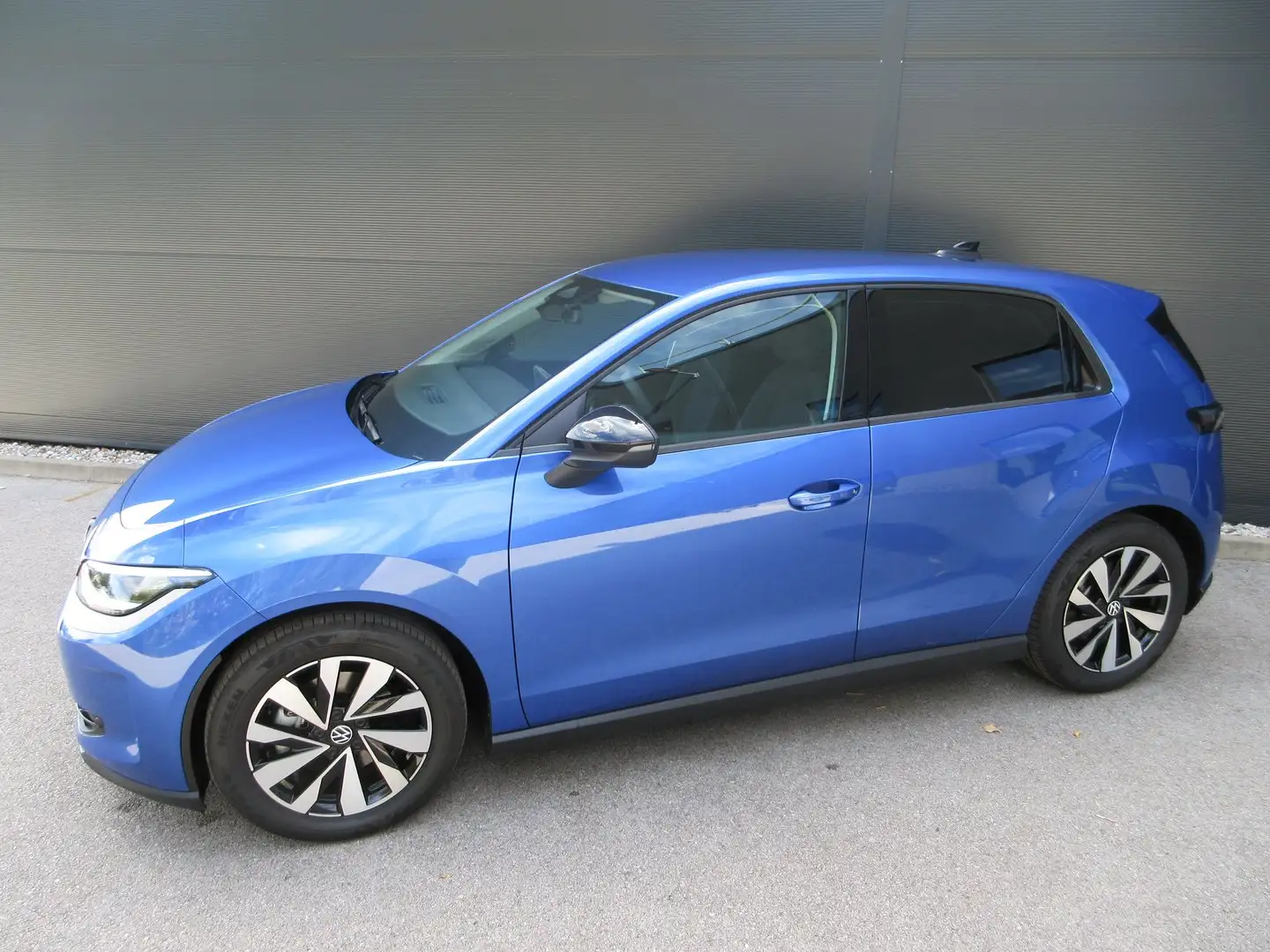 Volkswagen ID. Polo VW ID. Polo Life Edition 155 kW - 52 kWh Blau - 2