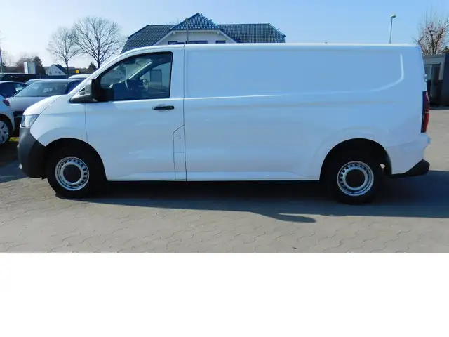 Volkswagen T7 Transporter 2.0 Lang TDI 3Sitze Navi Klima