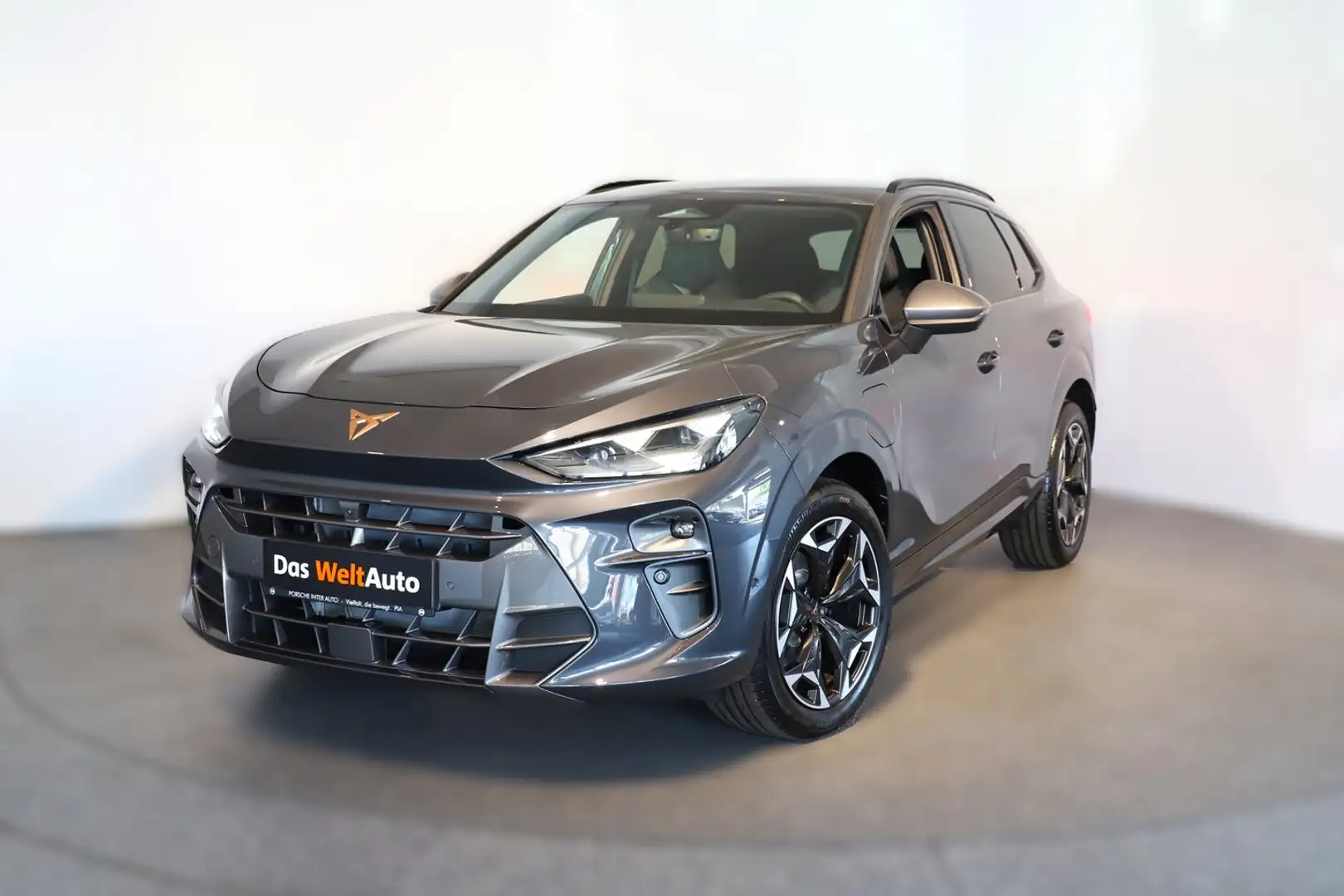 CUPRA Terramar e-HYBRID 204 PS DSG Grau - 1