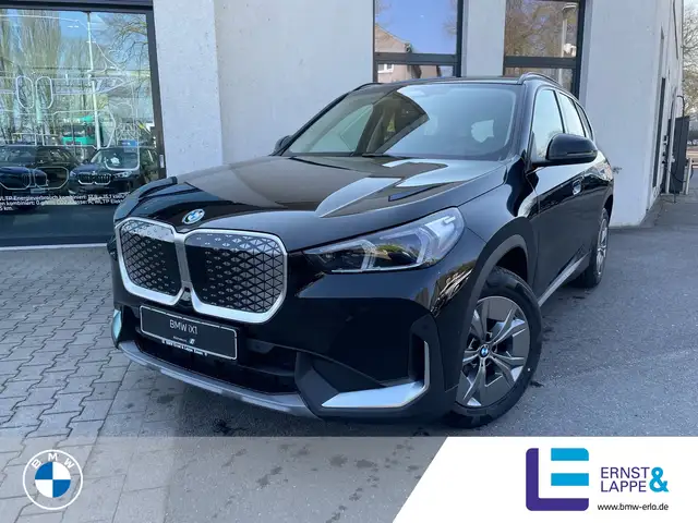 BMW iX1 eDrive20 || Adapt. LED Komfortzg. AHK Kamera