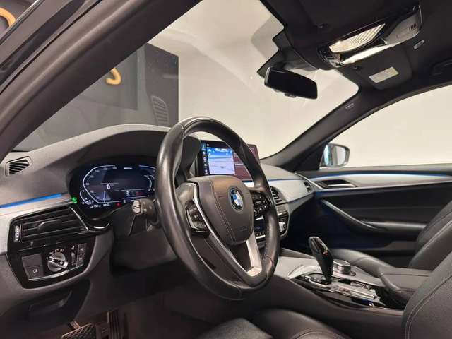 BMW 530 — photo 14