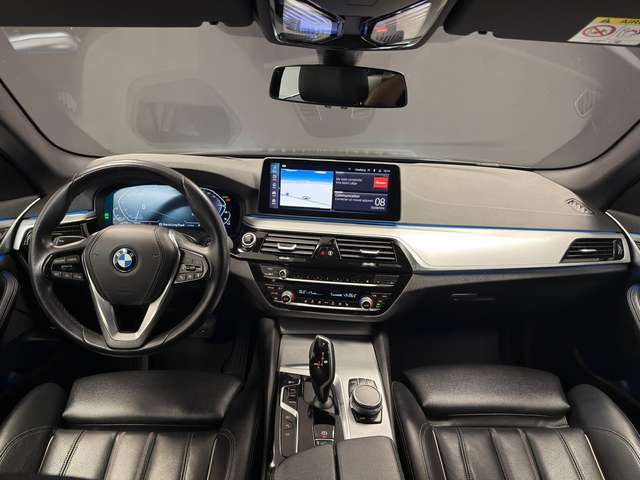 BMW 530 — photo 9