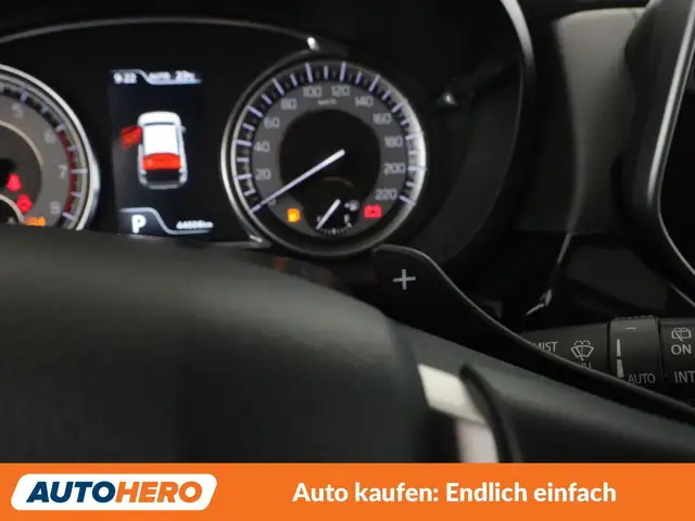 Suzuki SX4 S-Cross view 30