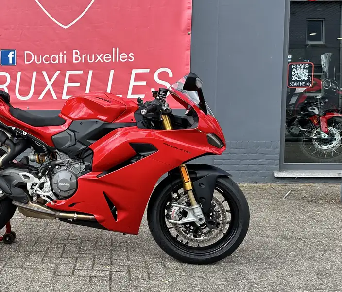 Ducati Panigale V2