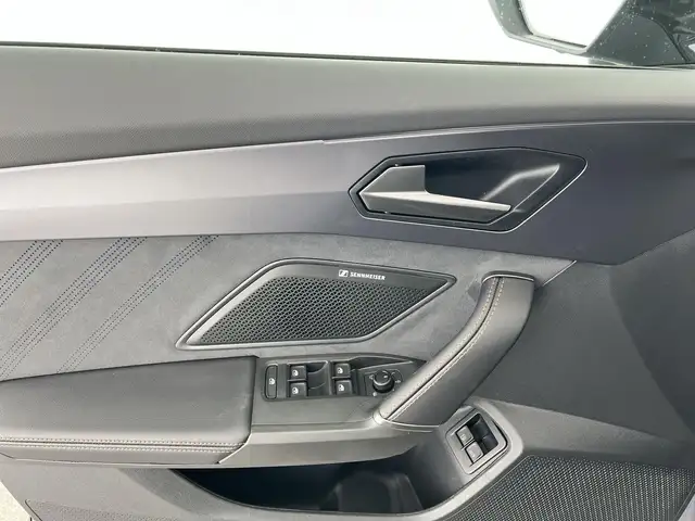 Cupra Formentor view 11