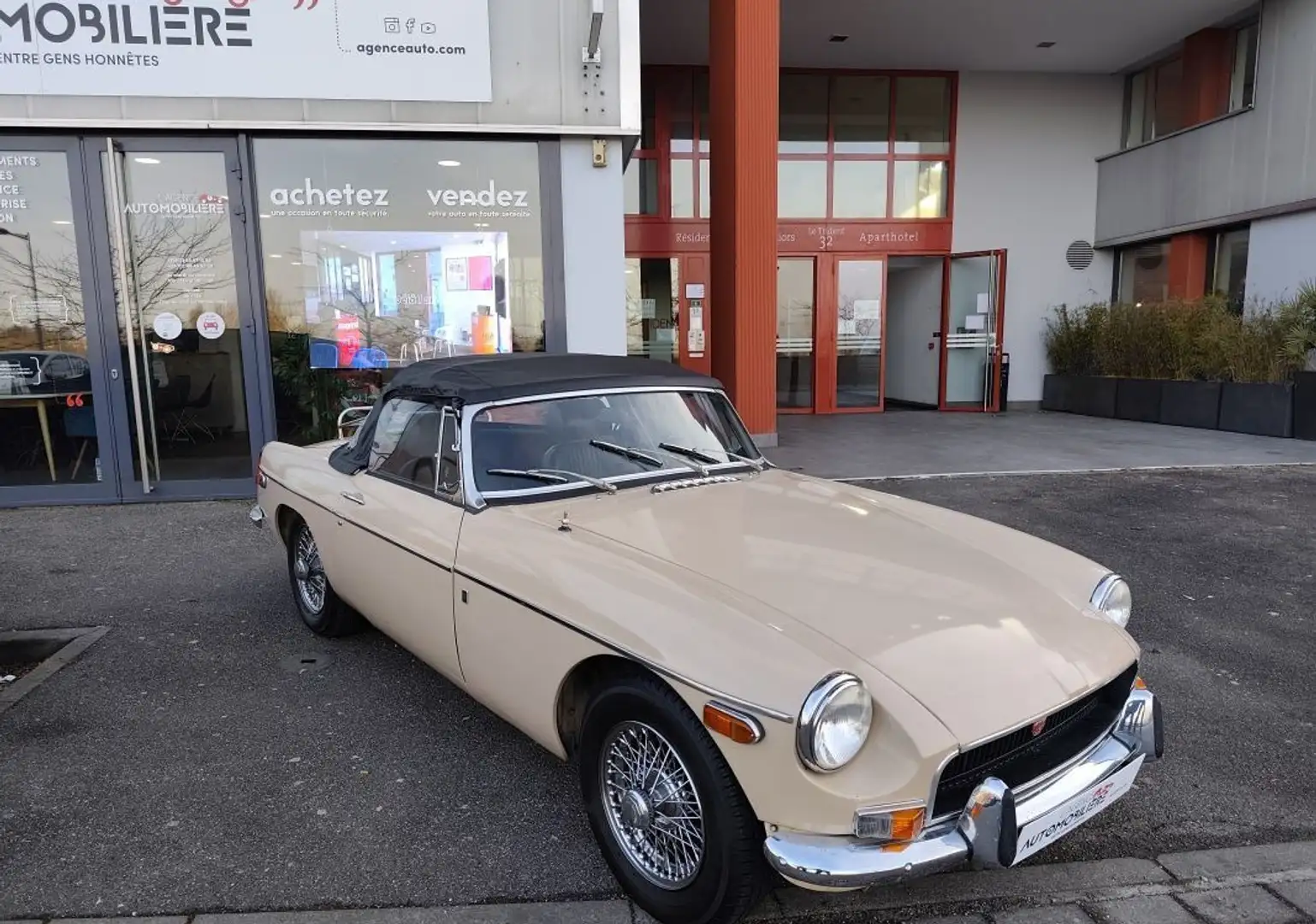 MG MGB B MG Cabriolet 1.8L COLLECTION 66 000km Beige - 1