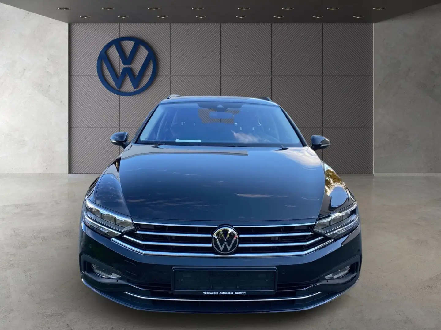 Volkswagen Passat Variant 2.0 TDI DSG Business Navi RearVie Schwarz - 2