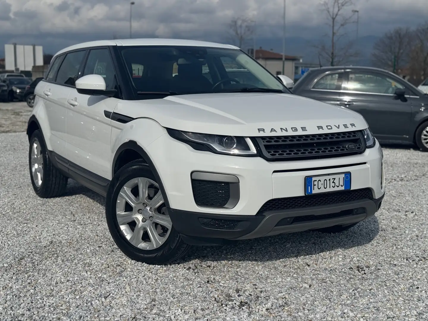 Land Rover Range Rover Evoque 5p 2.0 td4 Launch edition 150cv - 1