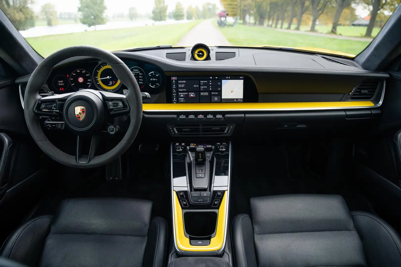 Porsche 992 992 3.0 Carrera S (FULL Option, Dealer OnderH, Spo Geel - 2