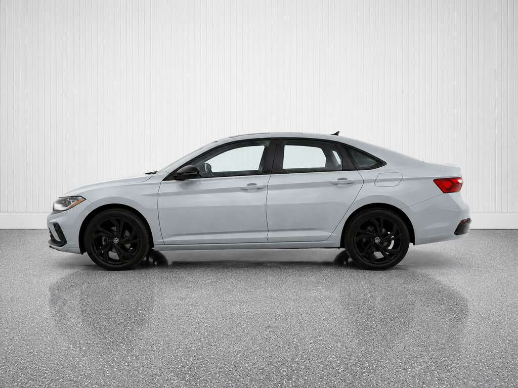 2025 Volkswagen Jetta Comfortline SPORT | SUN ROOF | CLEAN CARFAX — снимка 1
