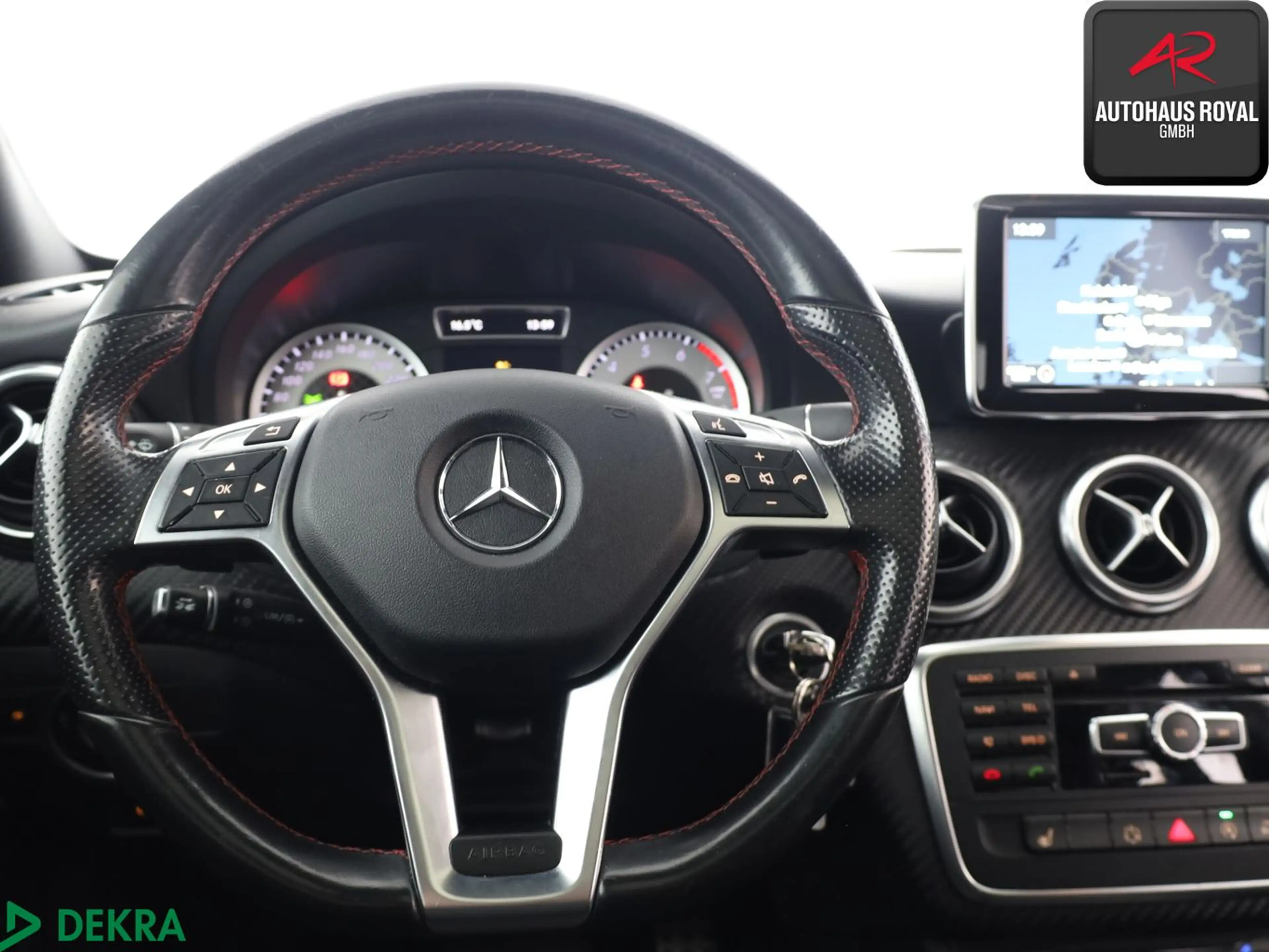 Mercedes-Benz A 200 AMG NIGHT,PANO,KAMERA,DISTRONIC,COMAND,18Z — photo 15