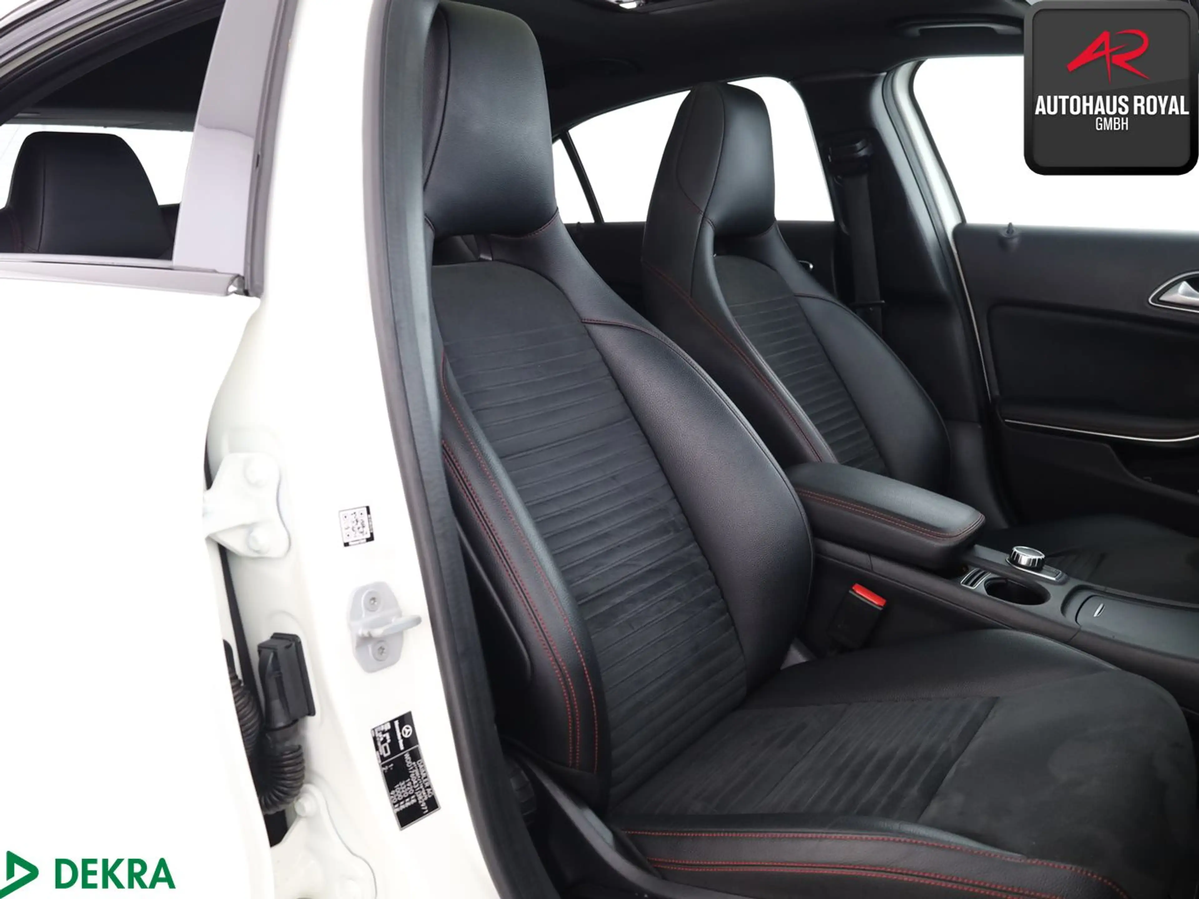 Mercedes-Benz A 200 AMG NIGHT,PANO,KAMERA,DISTRONIC,COMAND,18Z — photo 11