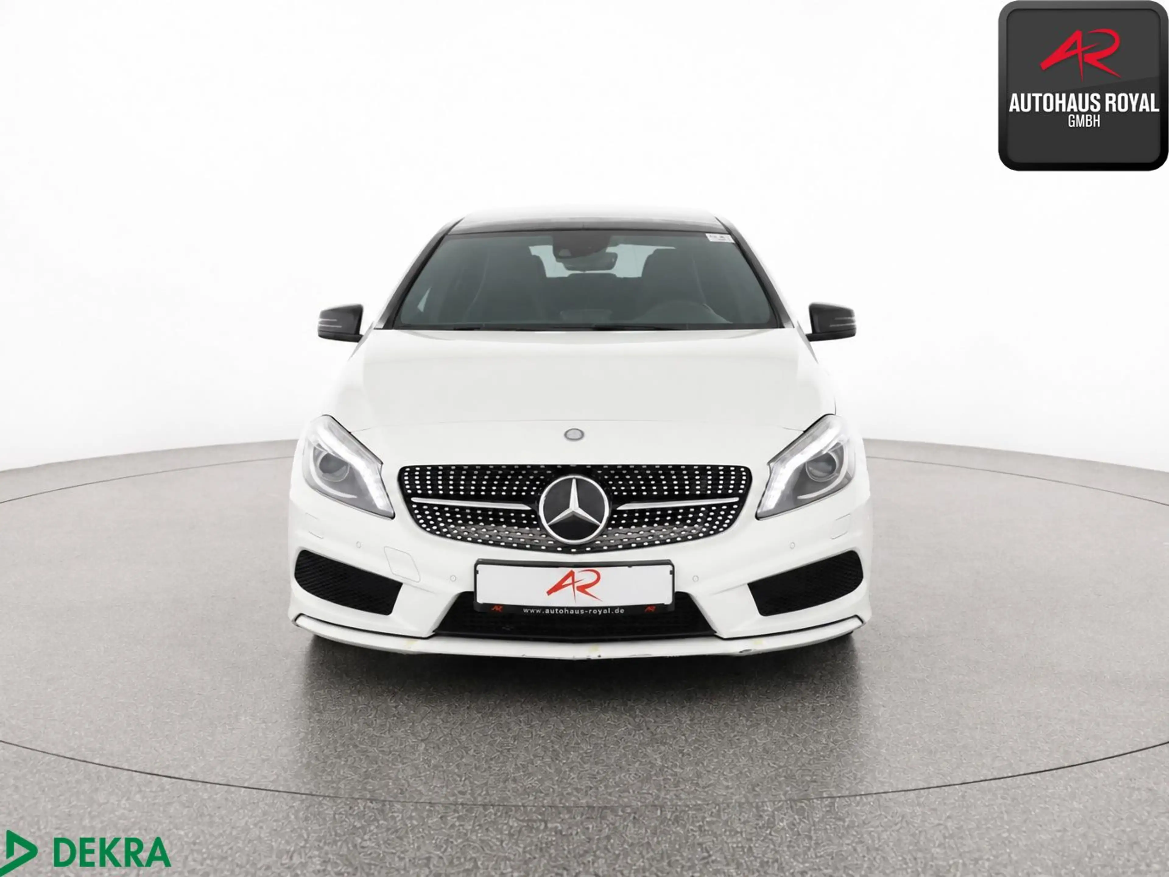 Mercedes-Benz A 200 AMG NIGHT,PANO,KAMERA,DISTRONIC,COMAND,18Z — photo 8