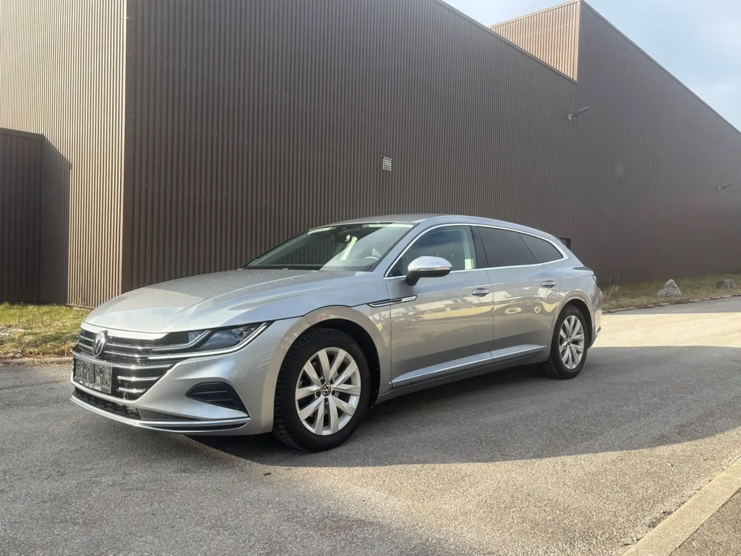 Volkswagen Arteon SB Elegance eHybrid Virt AHK ACC Kamera Zilver - 1