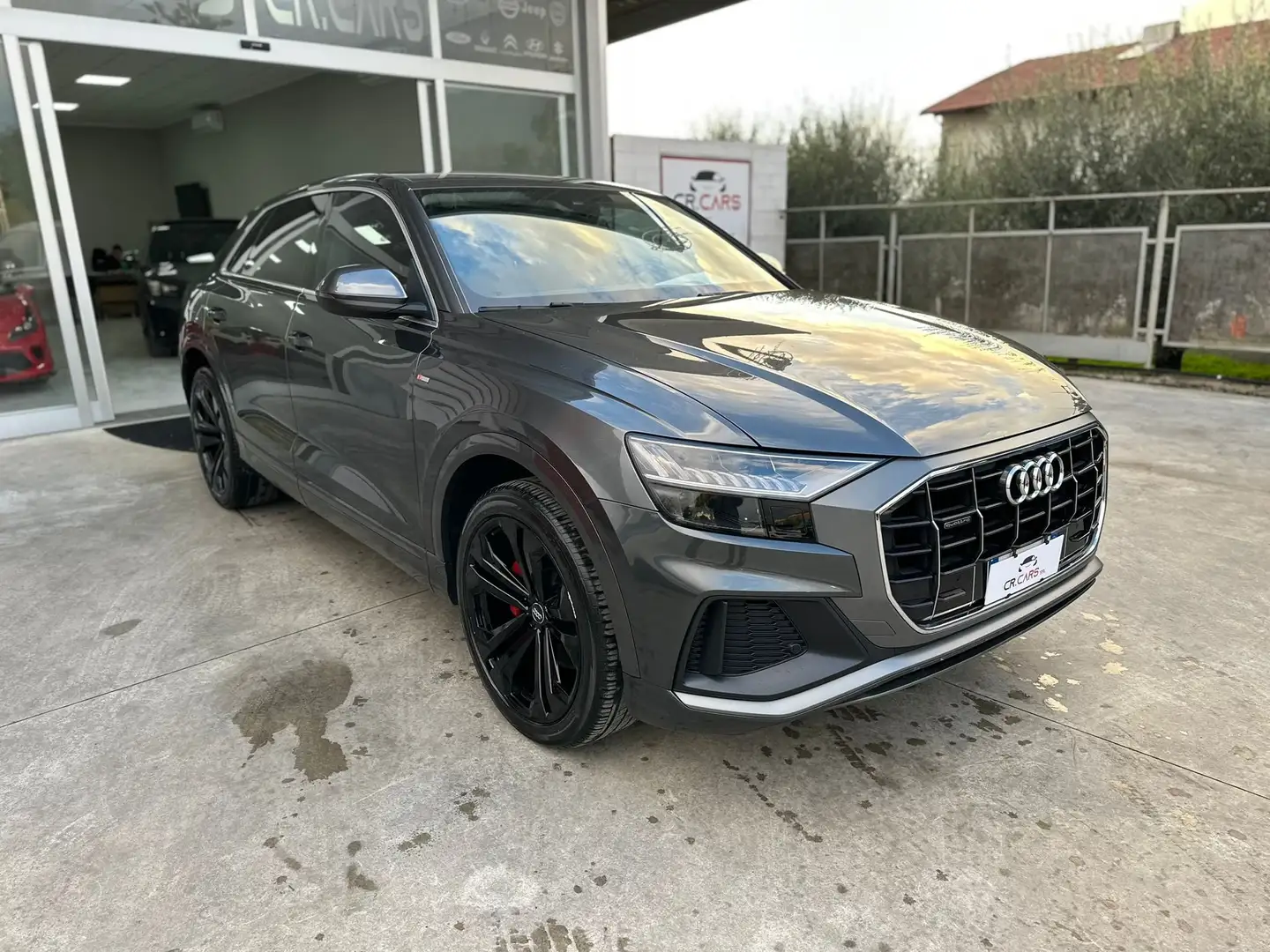 Audi Q8 50 3.0 tdi mhev quattro tiptronic Grijs - 2