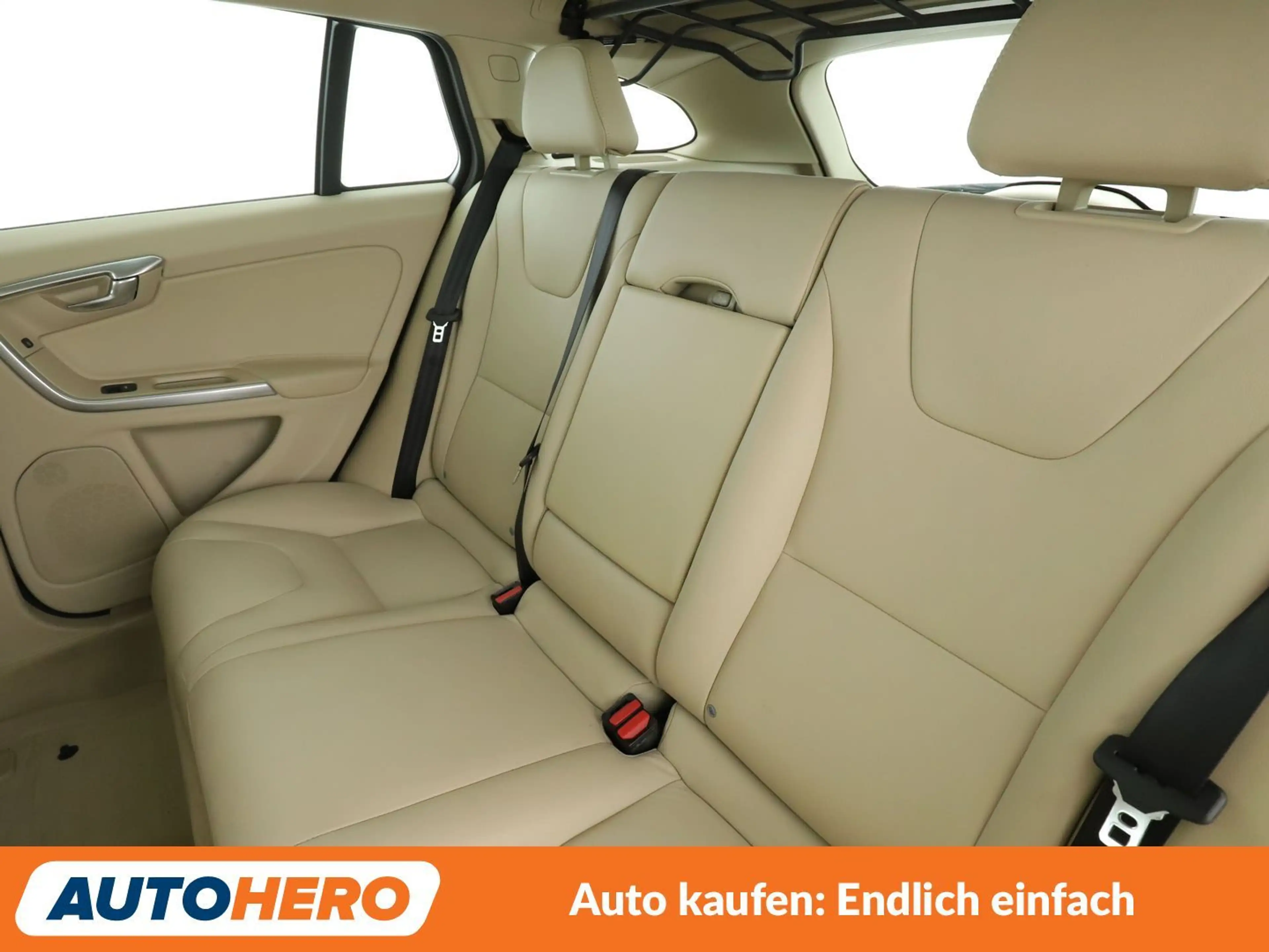 Volvo V60 Cross Country 2.0 D4 Summum Aut.*NAVI*BI-XENON*TEMPO*PDC*SHZ* — photo 14