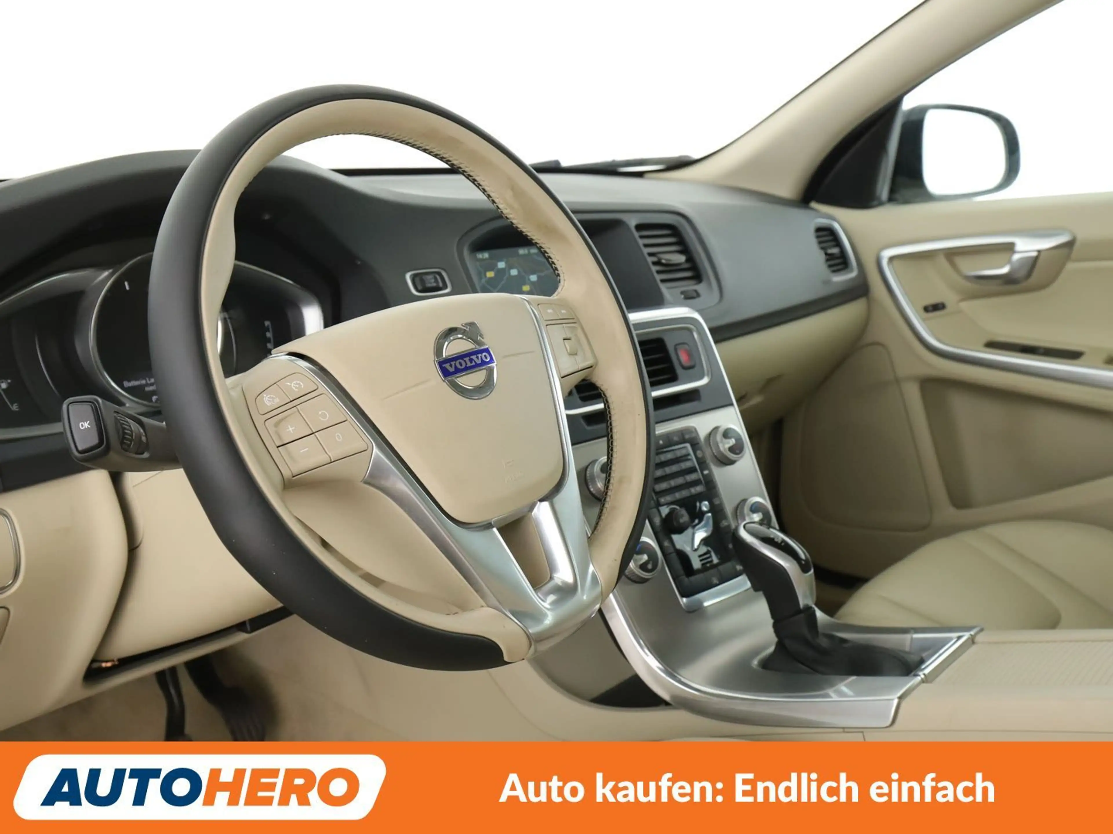 Volvo V60 Cross Country 2.0 D4 Summum Aut.*NAVI*BI-XENON*TEMPO*PDC*SHZ* — photo 11