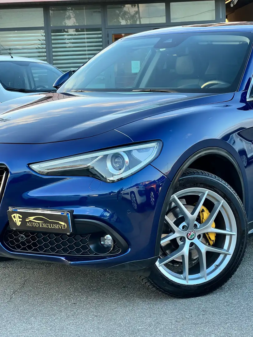 Alfa Romeo Stelvio Stelvio 2017 2.2 t Business Q4 210cv auto my19 Blu/Azzurro - 2
