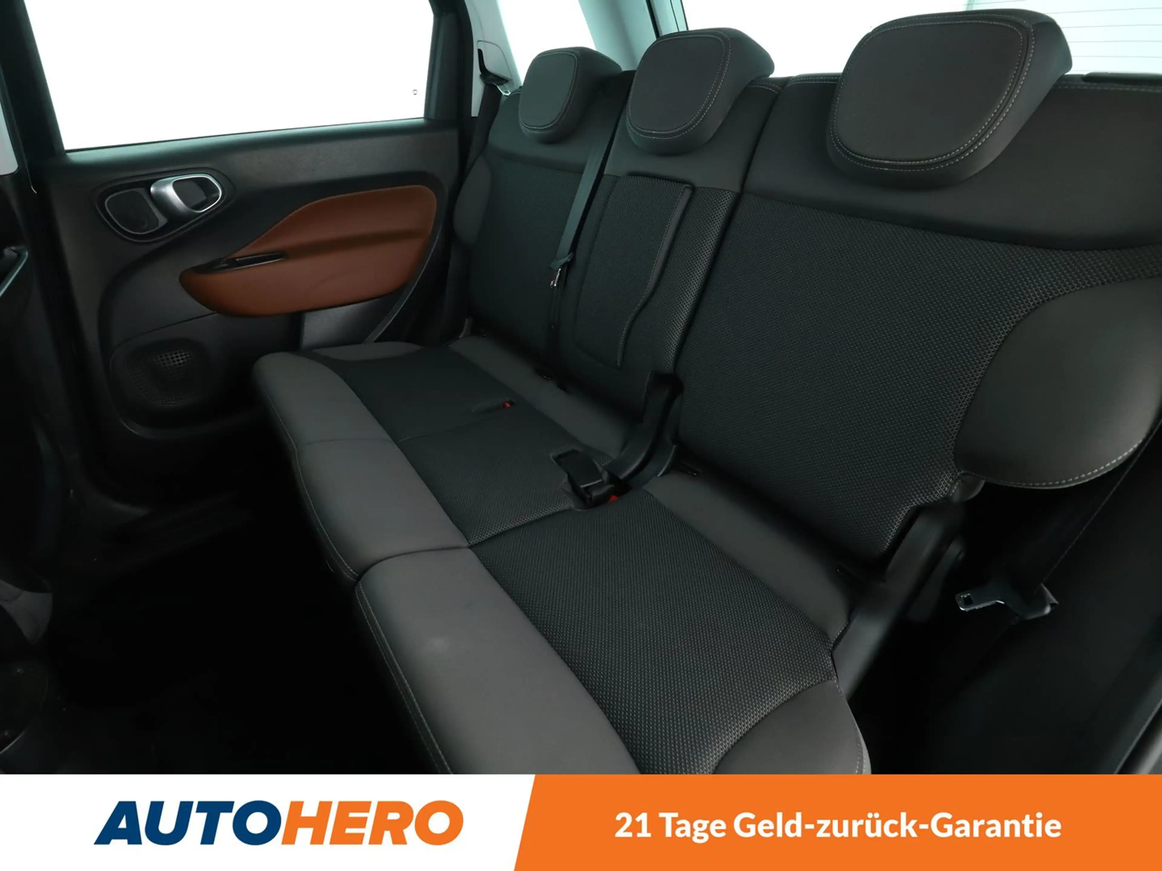 Fiat 500L 1.4 Trekking Rock N Road Edition*NAVI*PDC*KLIMA* — photo 14