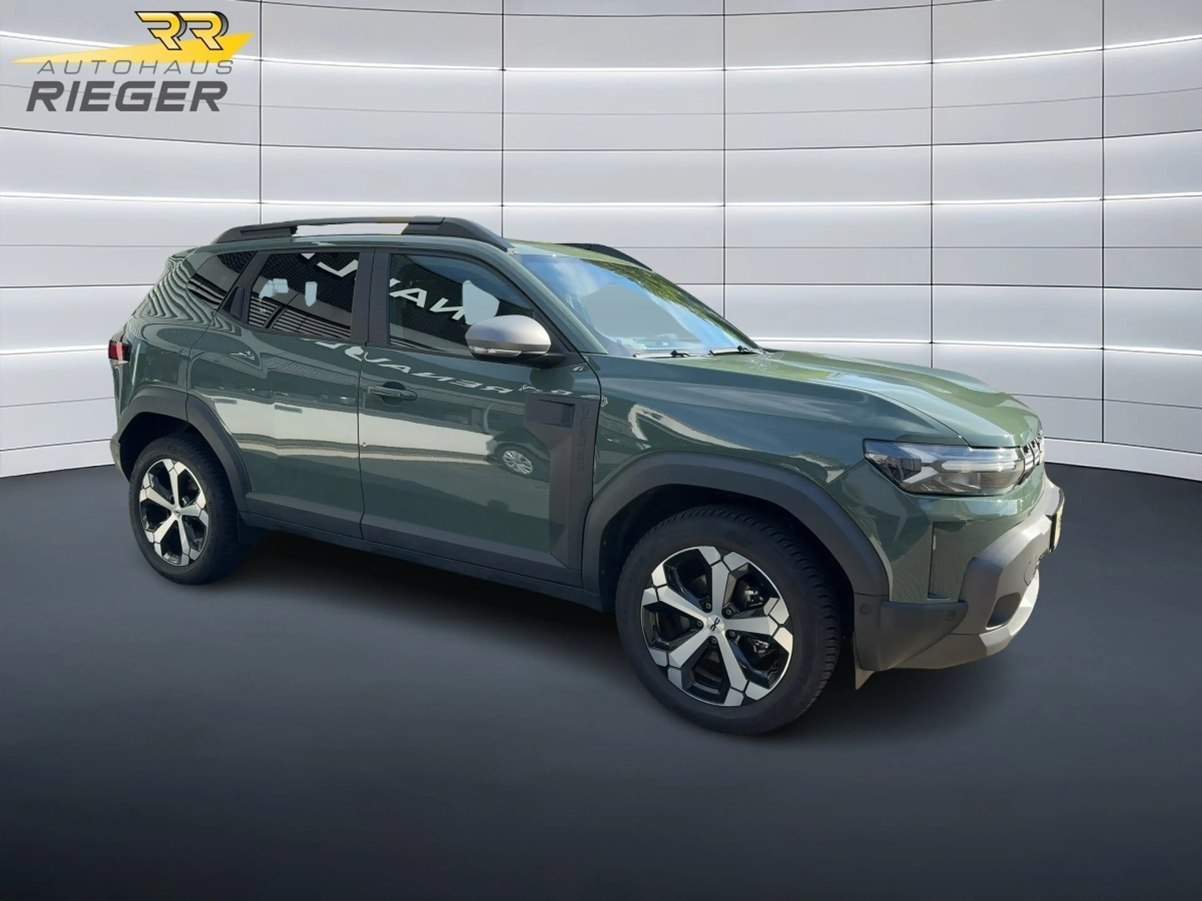 Dacia Duster III Hybrid 140 Journey — photo 9